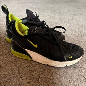 Nike air 270